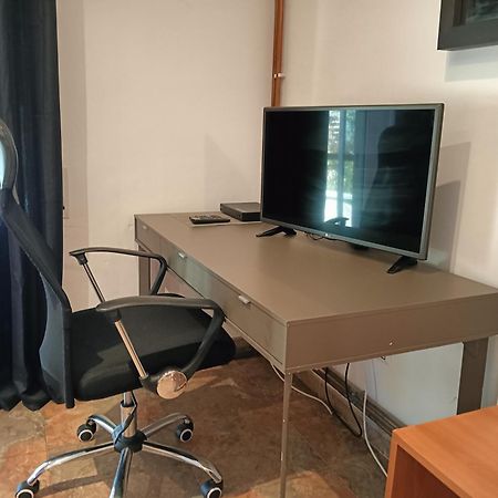 Villa Du Lac Speciale Pour Famille Avec Enfant Riudecanyes Luaran gambar