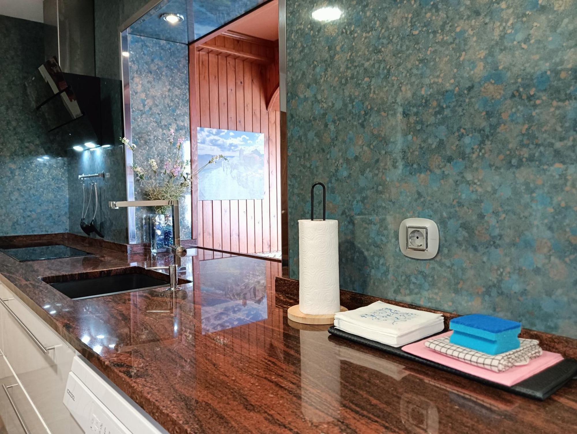 Villa Du Lac Speciale Pour Famille Avec Enfant Riudecanyes Luaran gambar
