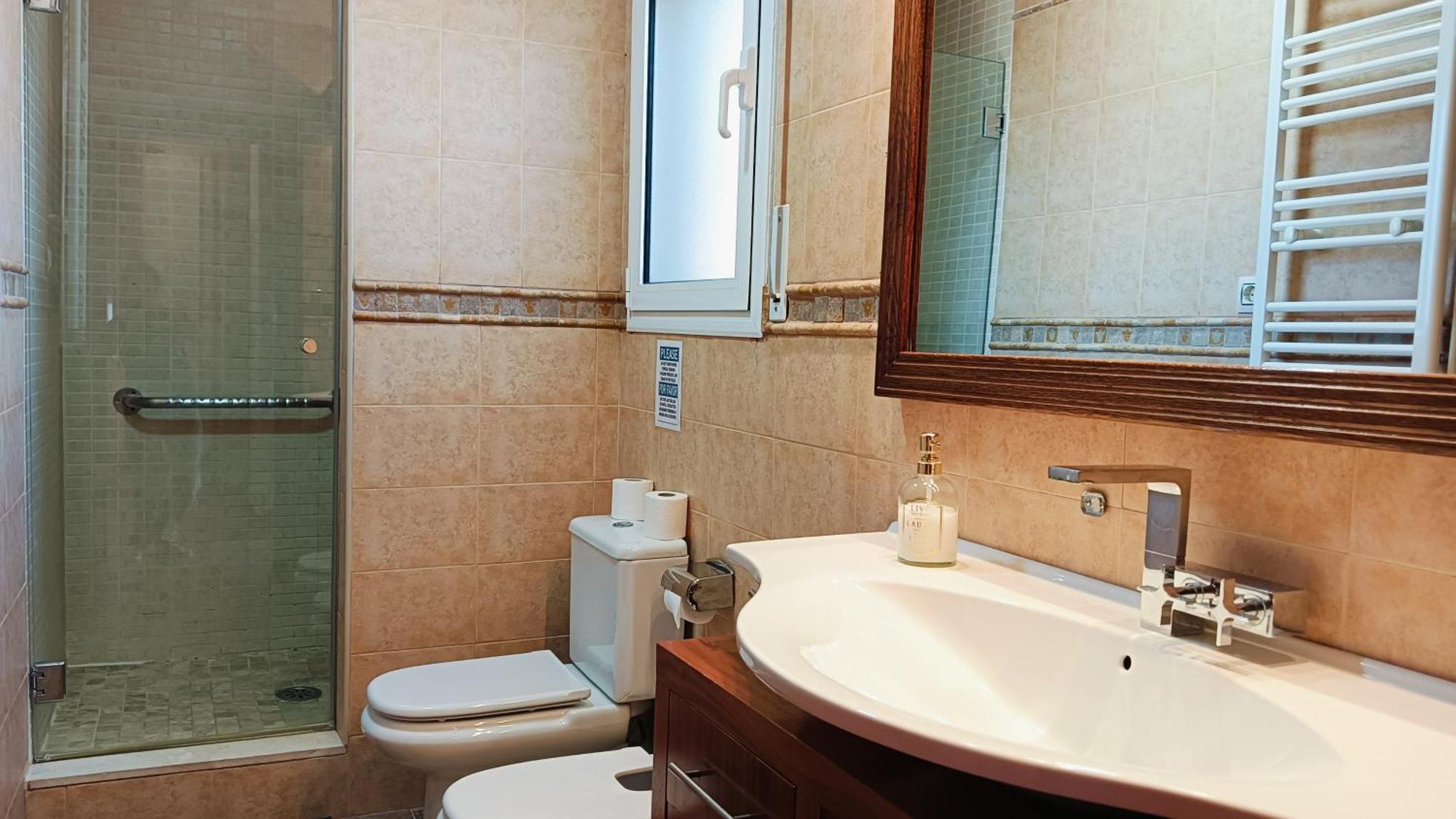 Villa Du Lac Speciale Pour Famille Avec Enfant Riudecanyes Luaran gambar