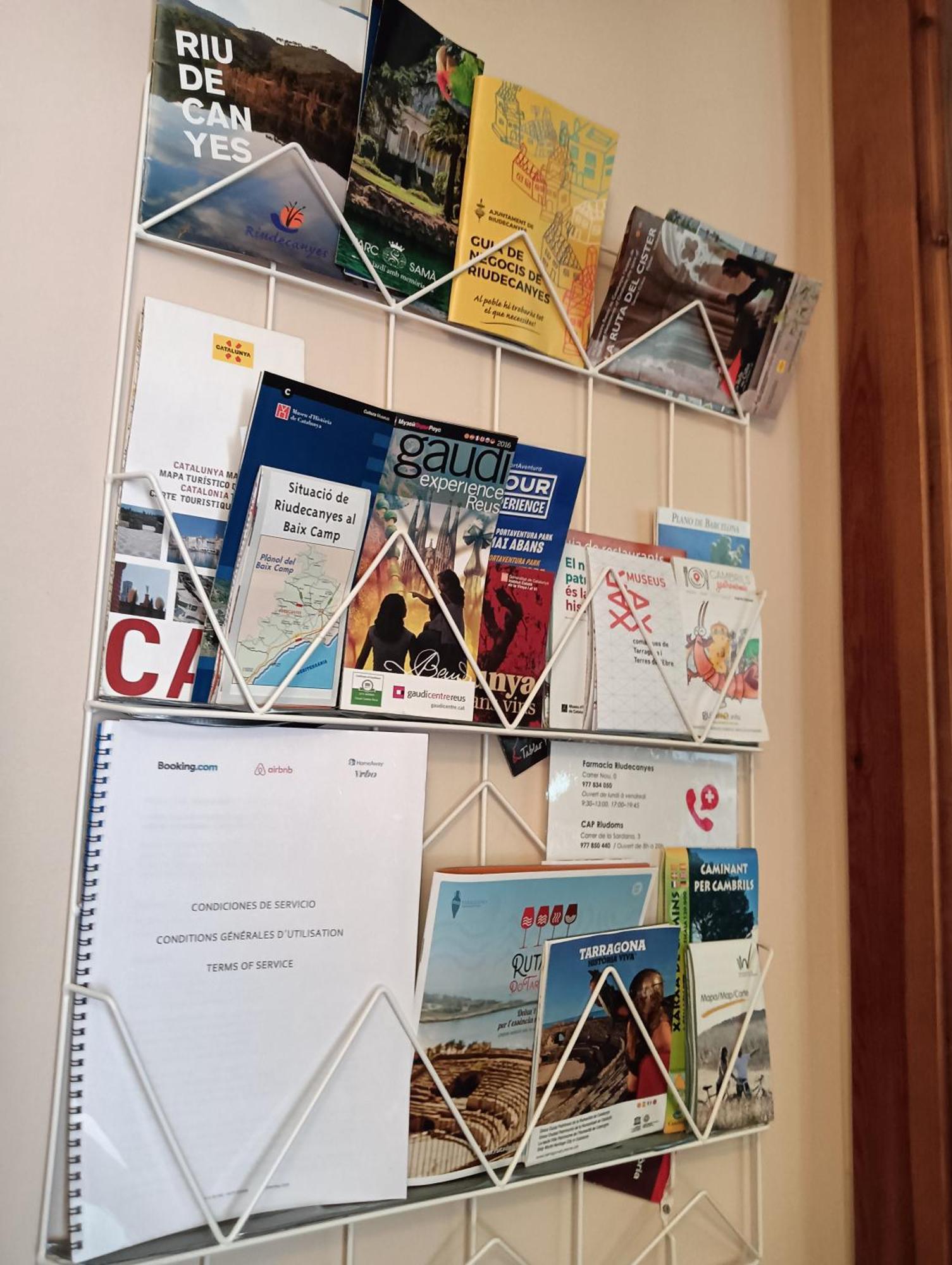 Villa Du Lac Speciale Pour Famille Avec Enfant Riudecanyes Luaran gambar