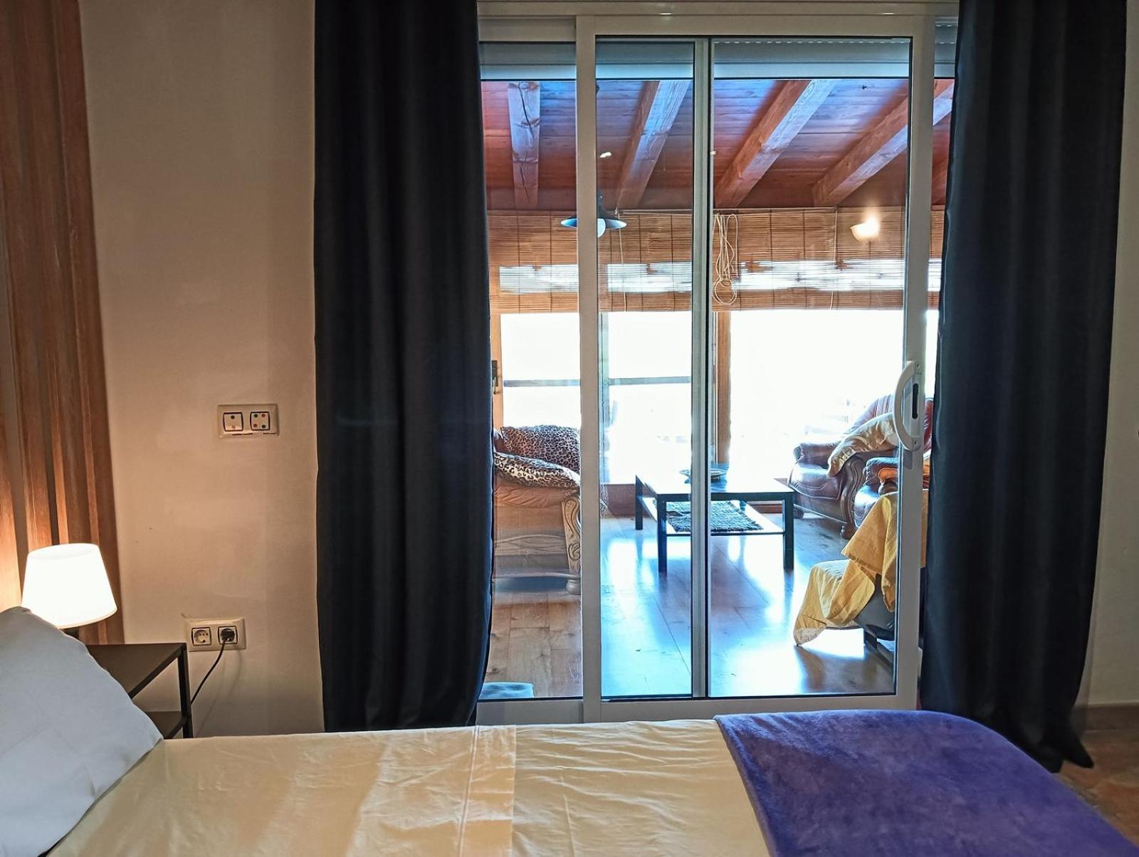 Villa Du Lac Speciale Pour Famille Avec Enfant Riudecanyes Luaran gambar
